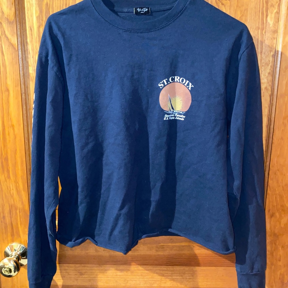 Brandy Melville Long Sleeve Cropped Tee